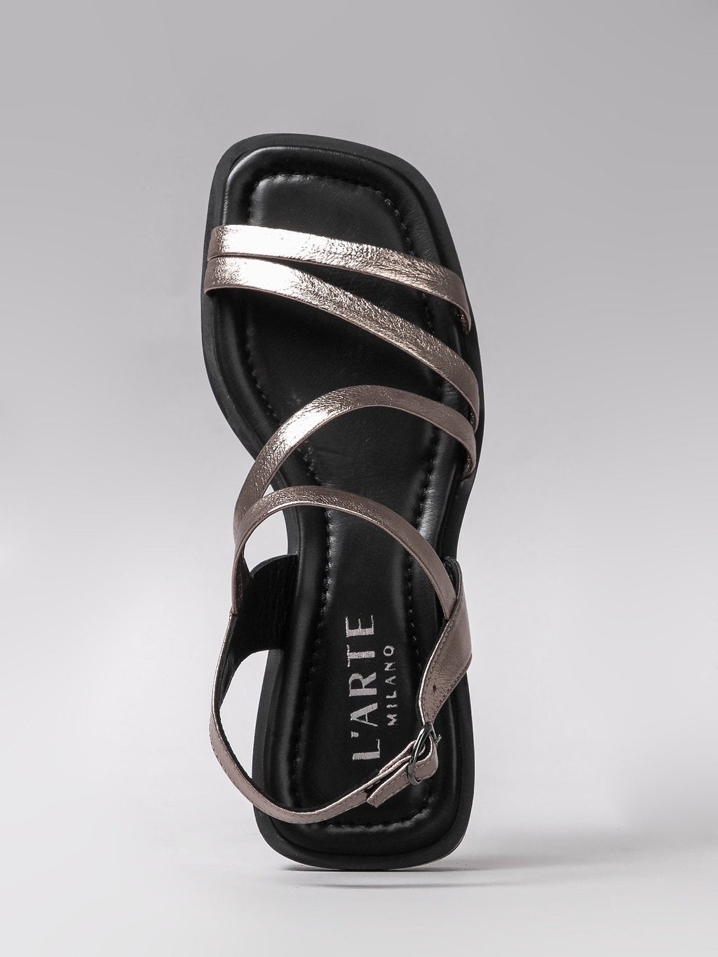 Women's leather sandals