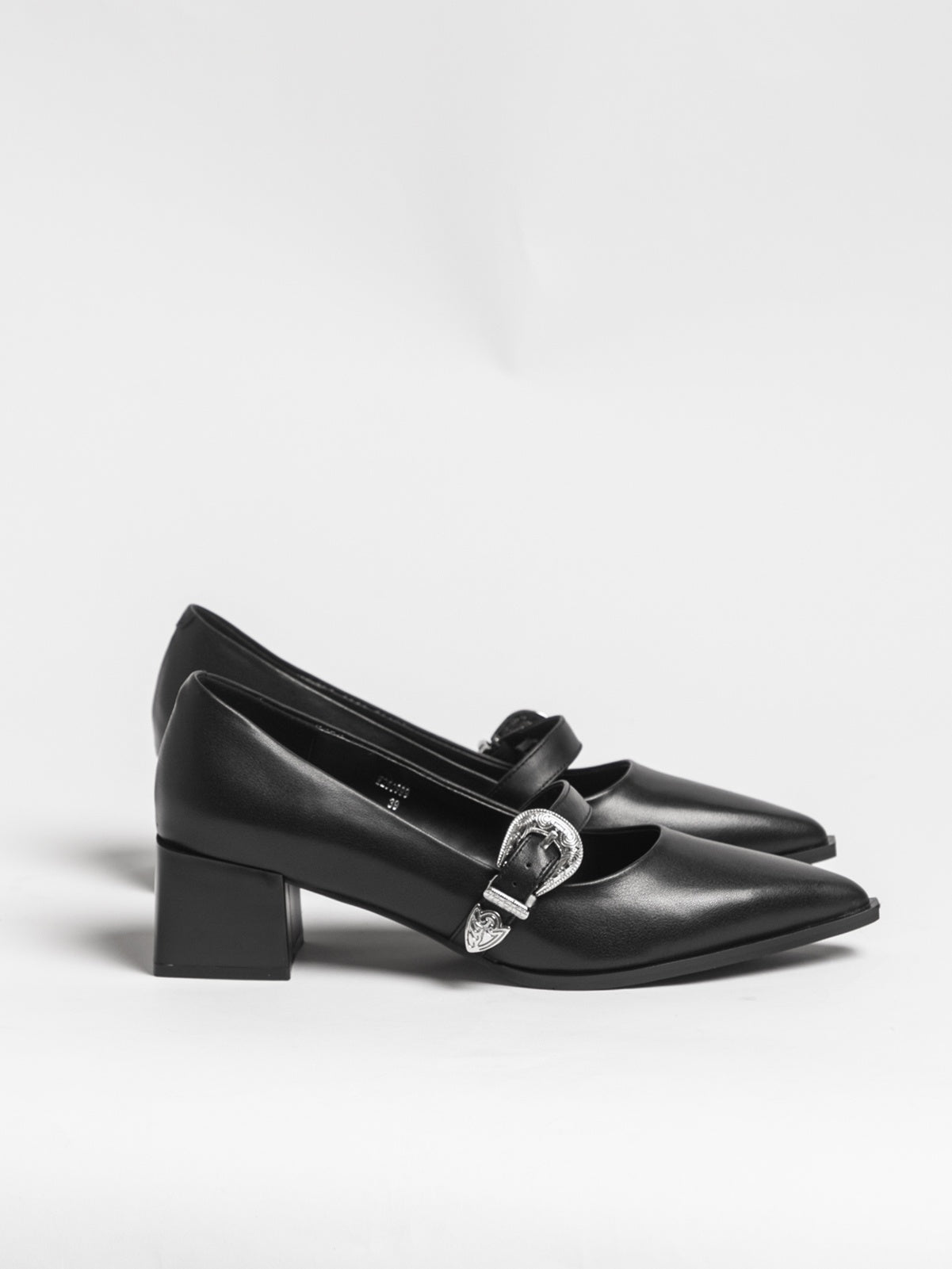 Pantofi de damă din piele