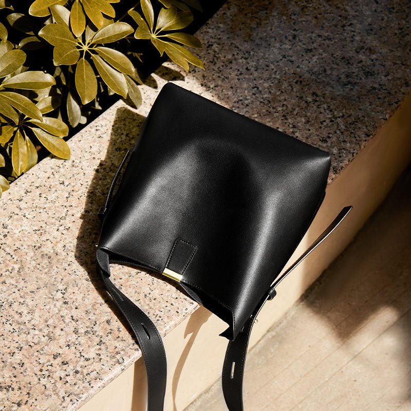 Minimalist Genuine Leather Bucket Shoulder Bag